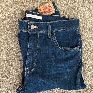Levi skinny jeans